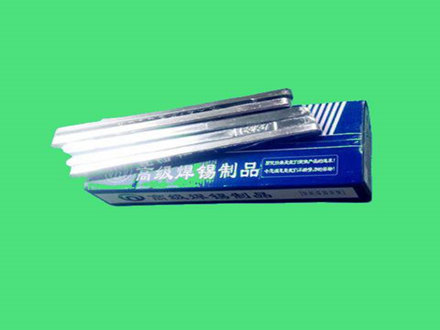 63焊錫條是一種焊接材料，通常用于電子設備、金屬制品、家用電器和其他各種 金屬和合金的焊接